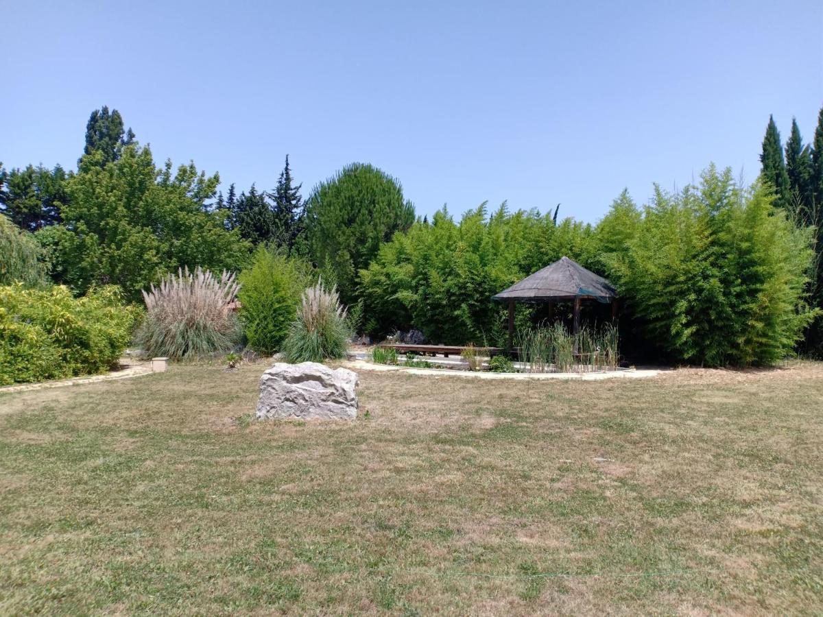 Instant Parfait Chambre Privee Et Piscine Monteux Exterior foto